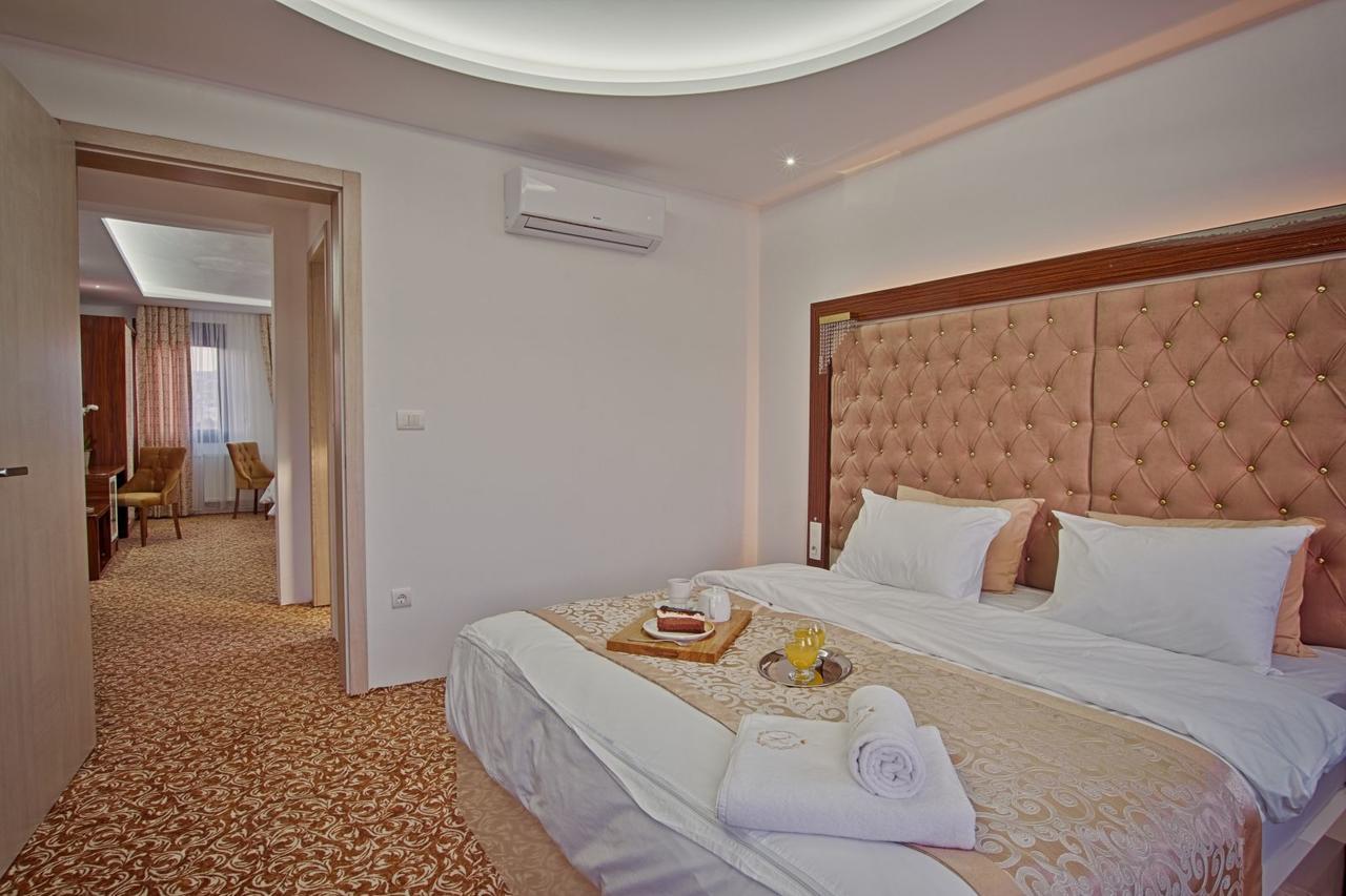 Hotel New 4*